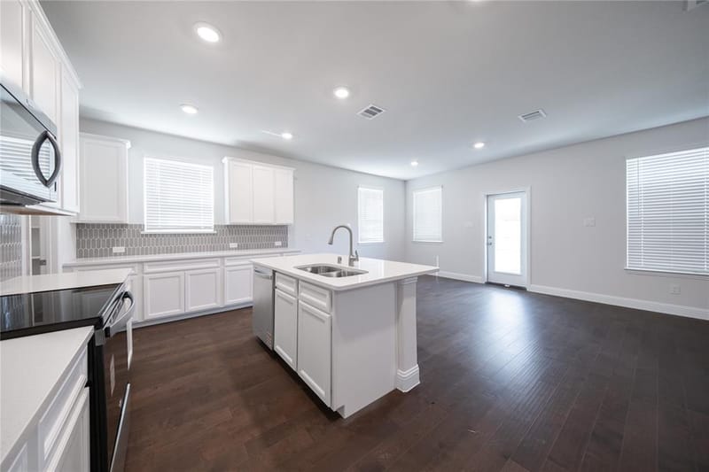 3426 Hillingdon Road, Anna TX 75409 - Photo 4
