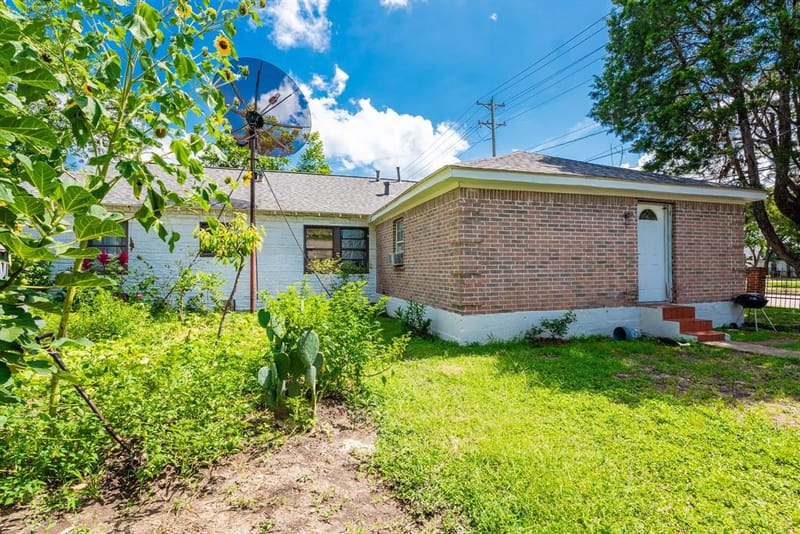 7003 Parkdale Drive, Dallas TX 75227 - Photo 32