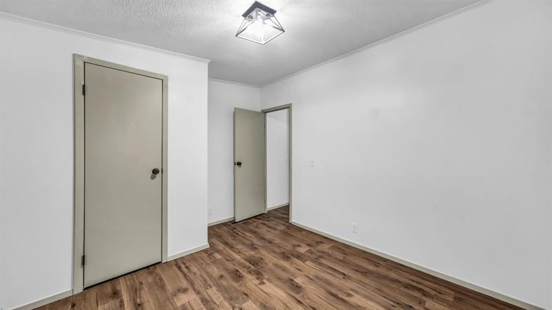 221 Briar Oaks Drive, Azle TX 76020 - Photo 23