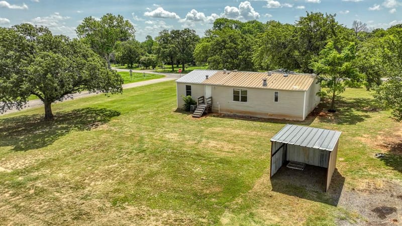 221 Briar Oaks Drive, Azle TX 76020 - Photo 40