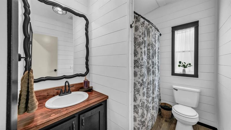 221 Briar Oaks Drive, Azle TX 76020 - Photo 25