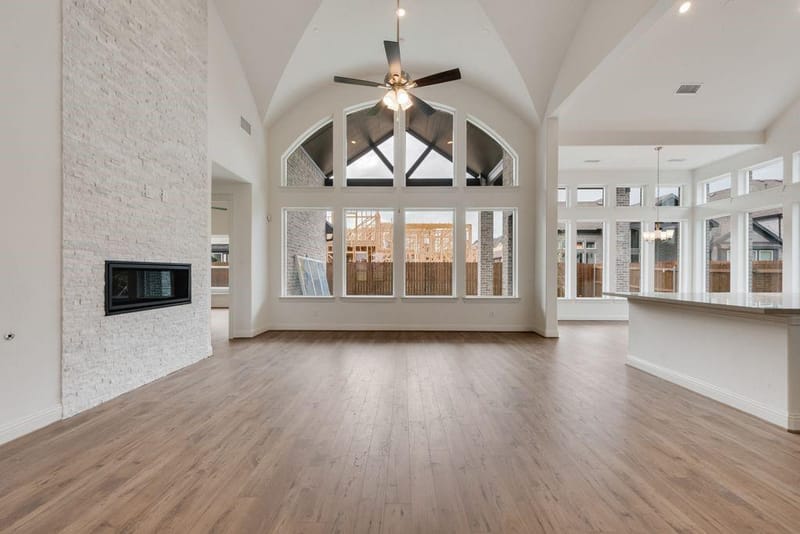 7631 Lanier Lane, Grand Prairie TX 75054 - Photo 3