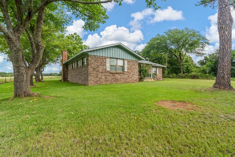 3501 County Road 312, Cleburne TX 76031 - Photo 30