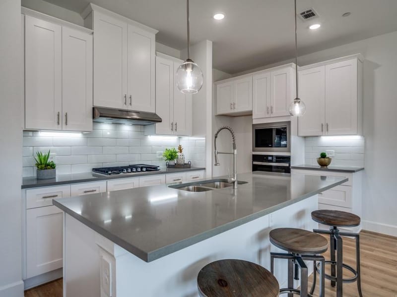 5613 Woodlands Drive, The Colony TX 75056