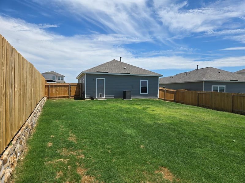8425 Wibaux Road, Ponder TX 76259 - Photo 6