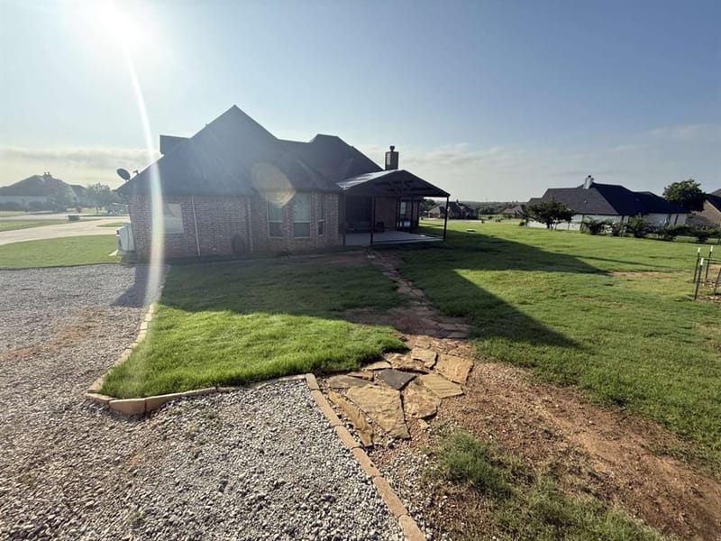 125 Lucky Ridge Lane, Boyd TX 76023 - Photo 5