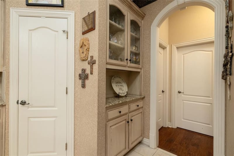 2011 Channing Park Drive, Arlington TX 76013 - Photo 15
