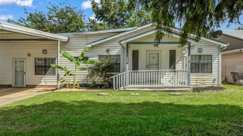 4317 Basswood Court, Granbury TX 76049 - Photo 7