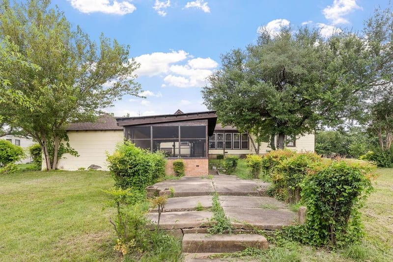 701 5th Street, Honey Grove TX 75446 - Photo 30