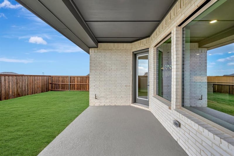 741 Shinnery Oak Way, Waxahachie TX 75165 - Photo 2