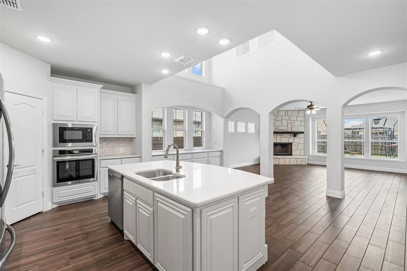 520 Ridgewater Trail, Fort Worth TX 76131 - Photo 7