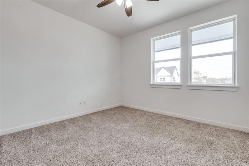 2418 Merlin Street, Dallas TX 75215 - Photo 11