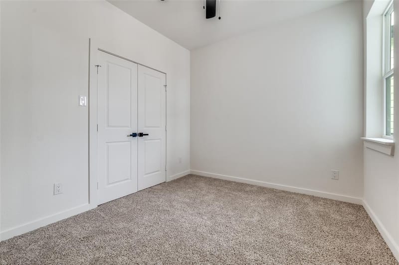 2414 Merlin Street, Dallas TX 75215 - Photo 7