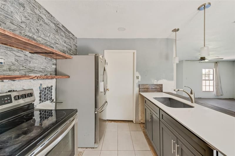 9502 Zelkova Circle, Dallas TX 75249 - Photo 7