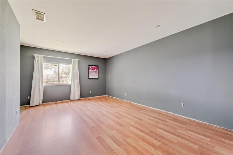 9502 Zelkova Circle, Dallas TX 75249 - Photo 10