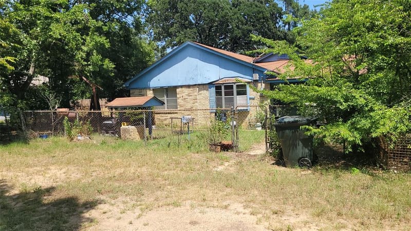 2712 Flint Street, Tyler TX 75701 - Photo 2
