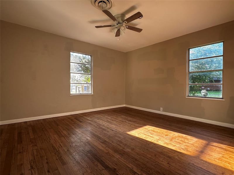 400 E Liberty Street, Pilot Point TX 76258 - Photo 3