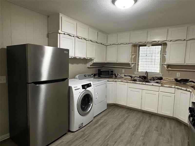 400 E Liberty Street, Pilot Point TX 76258 - Photo 15