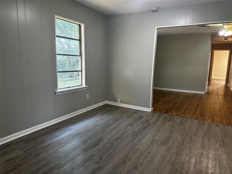 400 E Liberty Street, Pilot Point TX 76258 - Photo 11