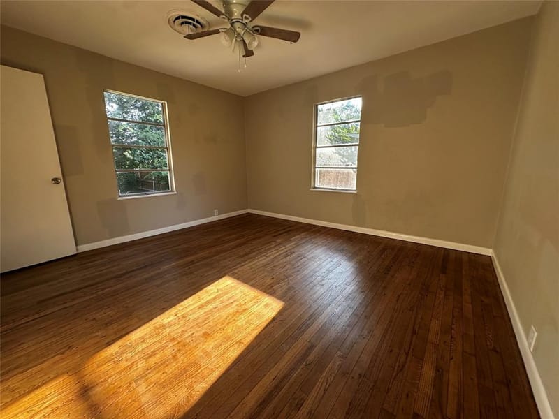 400 E Liberty Street, Pilot Point TX 76258 - Photo 4