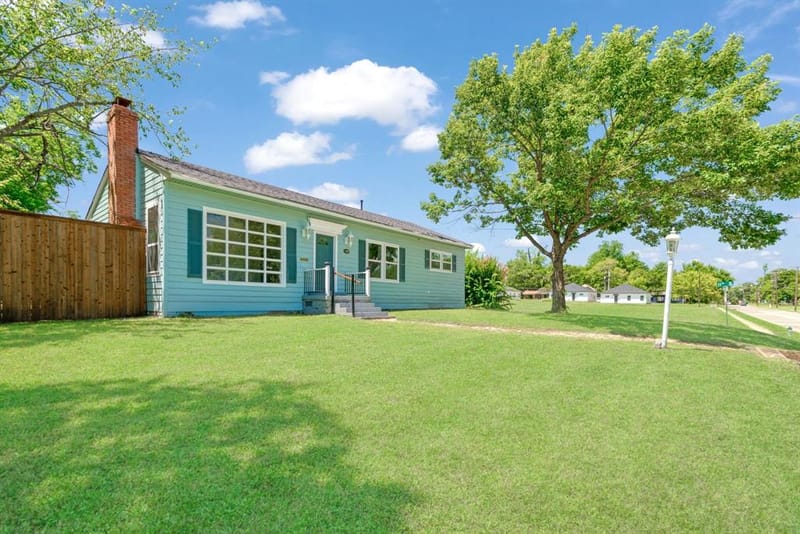 1100 Pine Bluff, Paris TX 75460 - Photo 16
