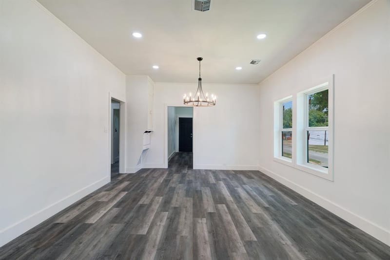 1100 Pine Bluff, Paris TX 75460 - Photo 14