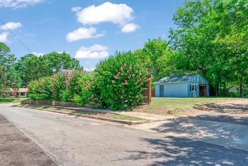 1100 Pine Bluff, Paris TX 75460 - Photo 18