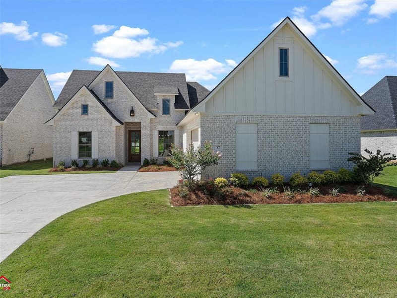 37 Turtle Creek Drive, Benton LA 71006