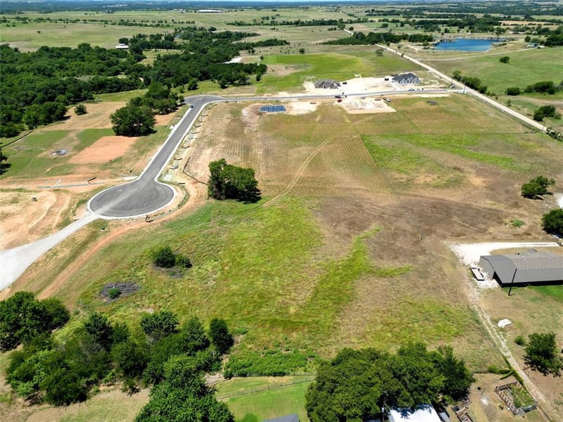 159 Blackstar Lane, Decatur TX 76234 - Photo 3