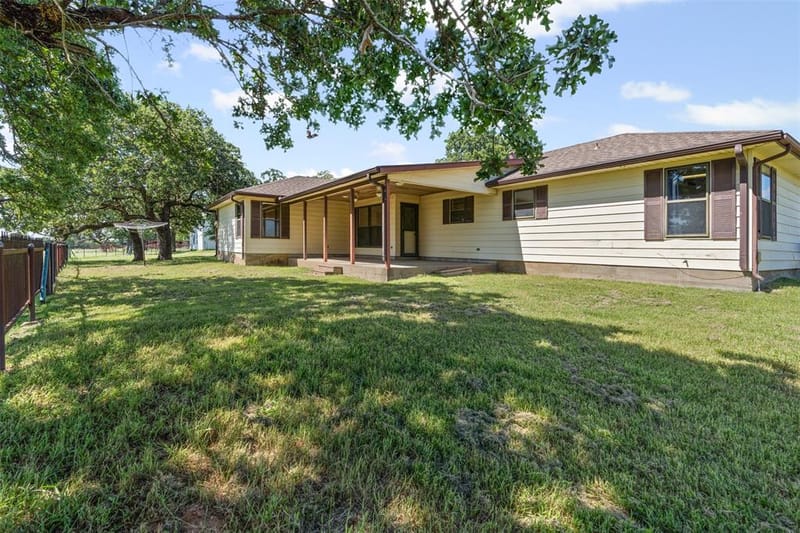 237 Hcr 1444, Blum TX 76627 - Photo 27