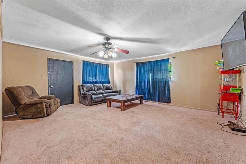 810 Alexander Road, Stephenville TX 76401 - Photo 12