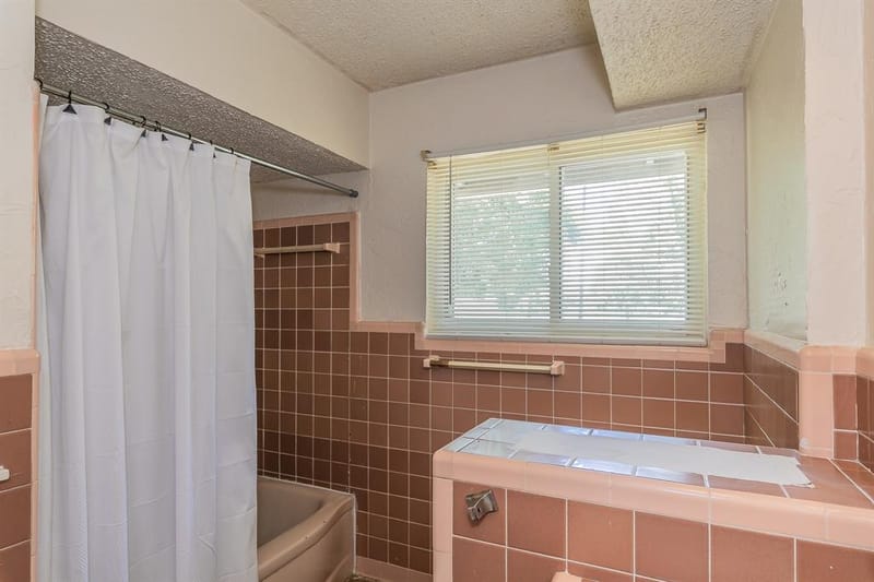 6207 Lyndon B Johnson Freeway, Dallas TX 75240 - Photo 17