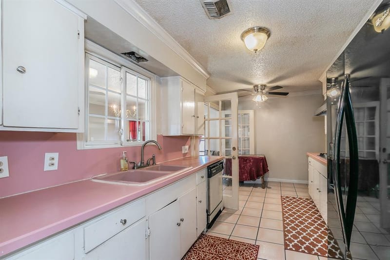 6207 Lyndon B Johnson Freeway, Dallas TX 75240 - Photo 22