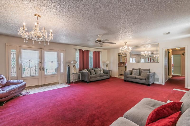 6207 Lyndon B Johnson Freeway, Dallas TX 75240 - Photo 7