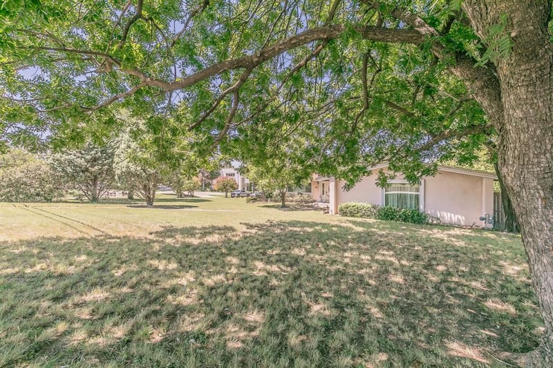 6207 Lyndon B Johnson Freeway, Dallas TX 75240 - Photo 31