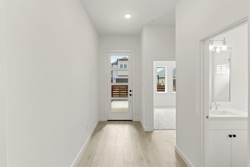 512 Sherwood, Melissa TX 75454 - Photo 4