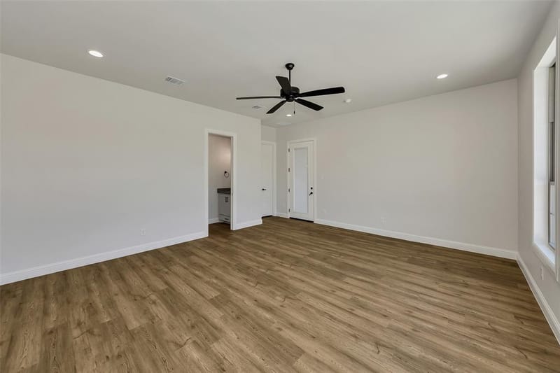 150 Top Flight Drive, Weatherford TX 76087 - Photo 18