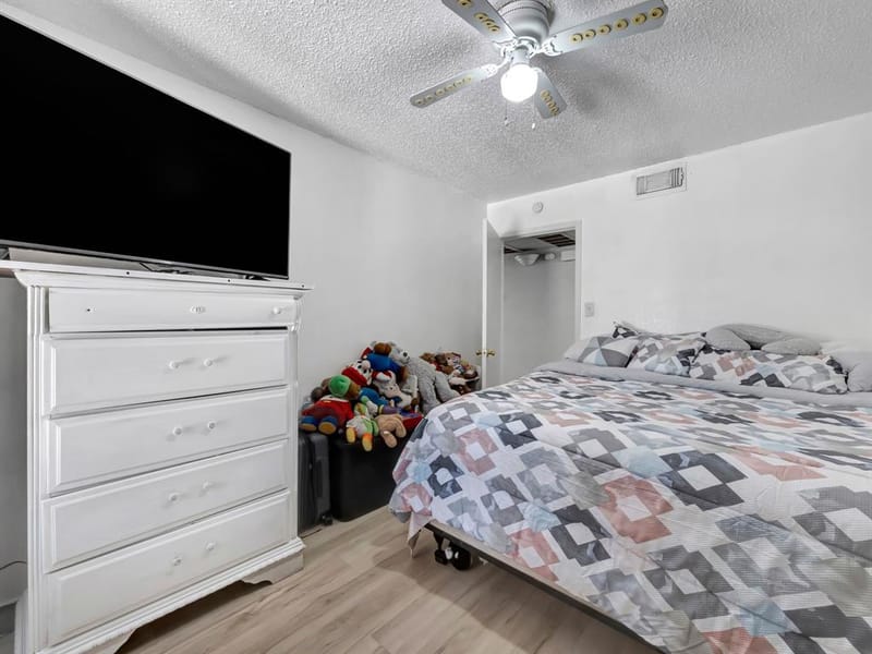 1706 Windsong Lane, Irving TX 75060 - Photo 24