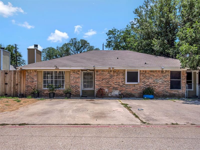 1706 Windsong Lane, Irving TX 75060 - Photo 4