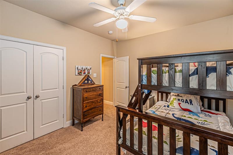 5721 Diamond Valley Drive, Fort Worth TX 76179 - Photo 13