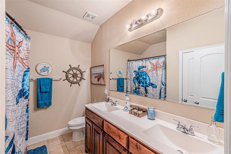 5721 Diamond Valley Drive, Fort Worth TX 76179 - Photo 16