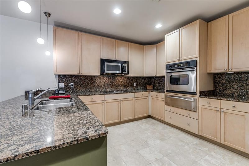 1505 Elm Street # 1401, Dallas TX 75201 - Photo 9