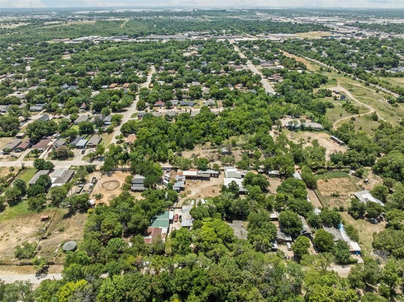 1152 Elva Warren Street, Fort Worth TX 76115 - Photo 36