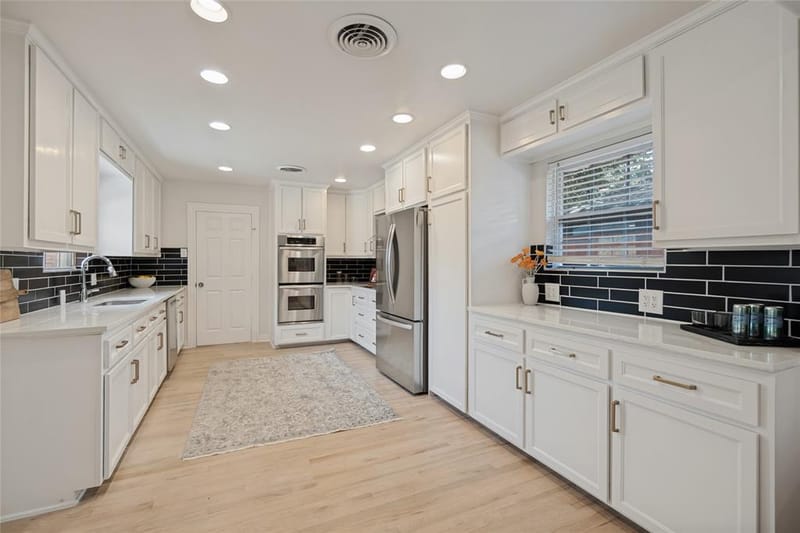806 Knott Place, Dallas TX 75208 - Photo 12