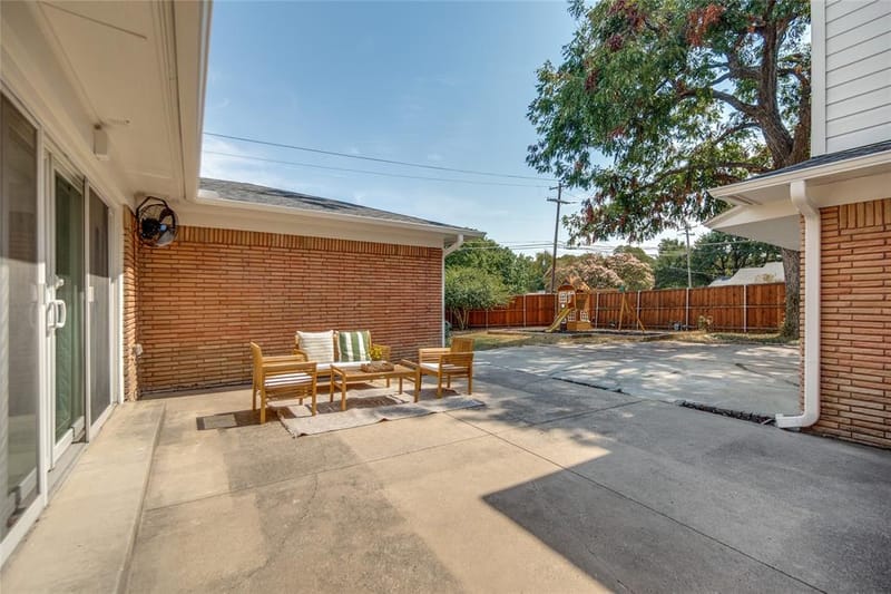 806 Knott Place, Dallas TX 75208 - Photo 34