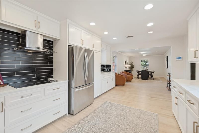 806 Knott Place, Dallas TX 75208 - Photo 11