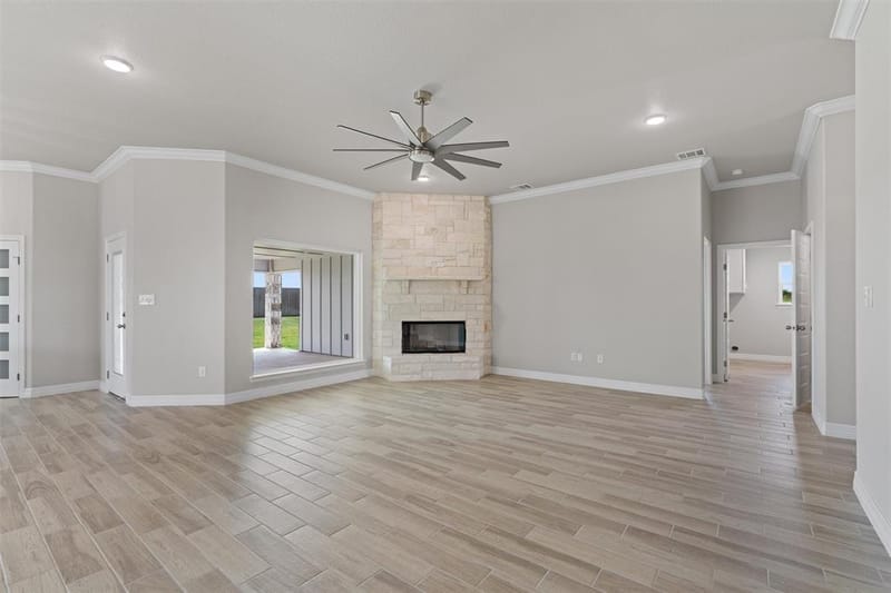 1313 Red Rock Road, Hewitt TX 76643 - Photo 2