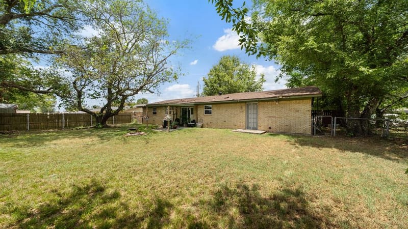 230 Dodson Street, Canton TX 75103 - Photo 22