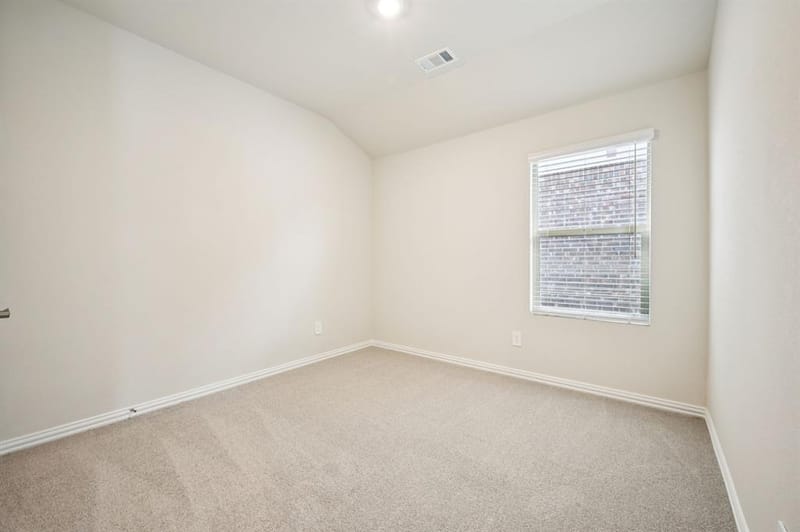 6621 Valley Lake Lane, Fort Worth TX 76036 - Photo 16