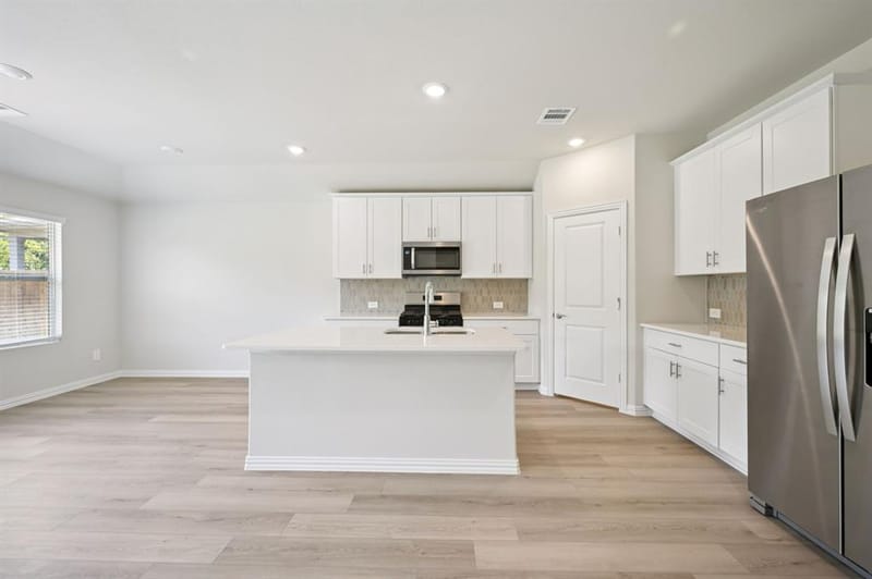 6621 Valley Lake Lane, Fort Worth TX 76036 - Photo 5